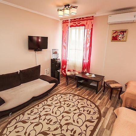 Slavyanskaya Hata Hotel Baranowicze Zewnętrze zdjęcie