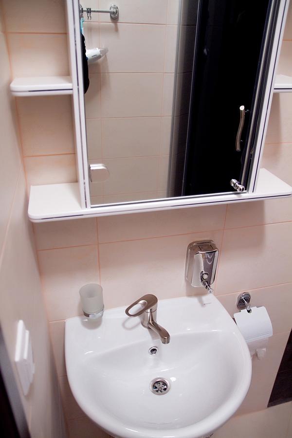 Slavyanskaya Hata Hotel Baranowicze Zewnętrze zdjęcie