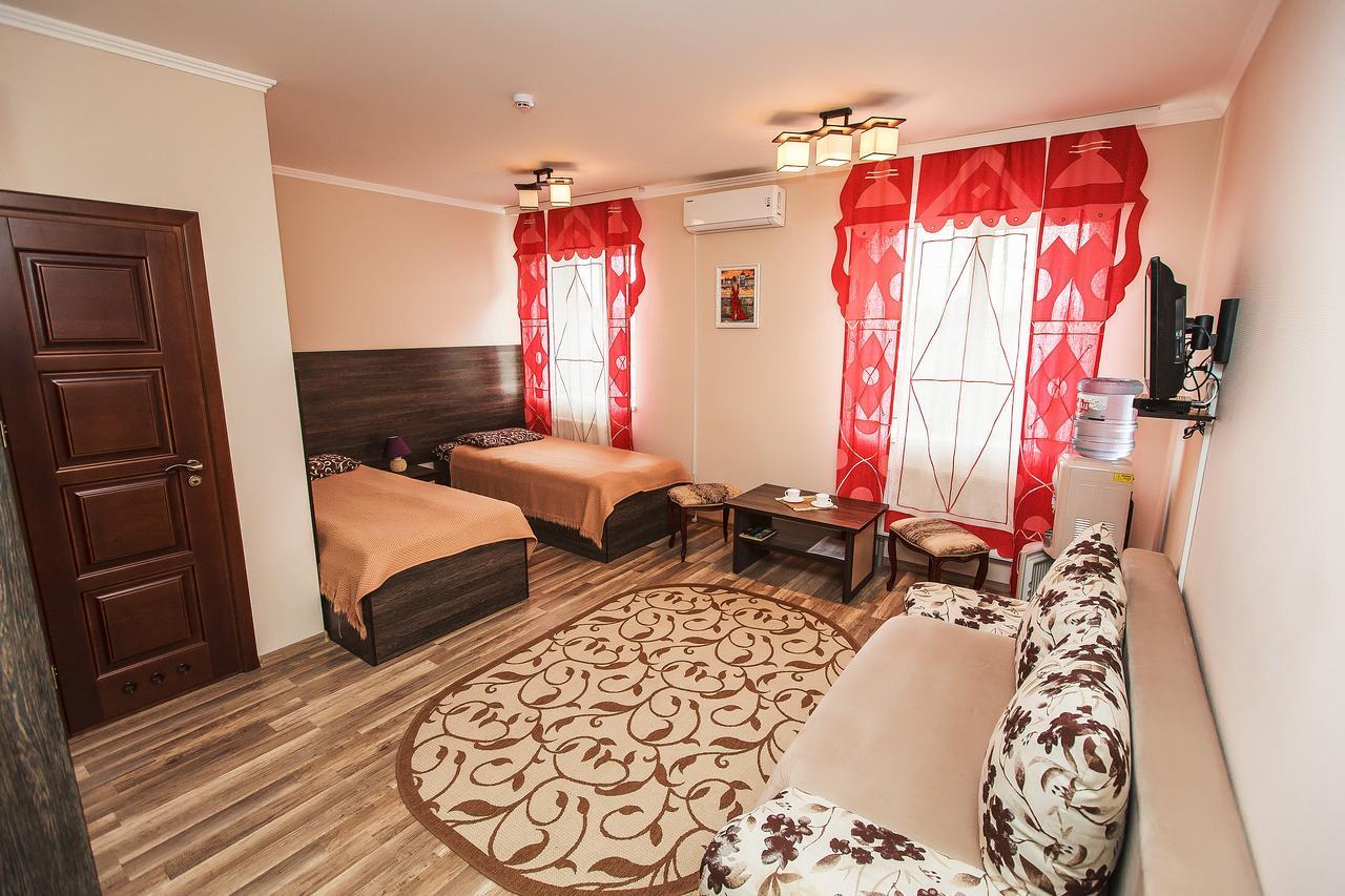 Slavyanskaya Hata Hotel Baranowicze Zewnętrze zdjęcie